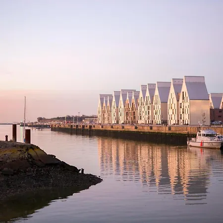 Les Gens De Dunkerque By Popinns 2* Dunkirk