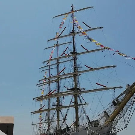 Les Gens De Dunkerque By Popinns Hotel Dunkirk