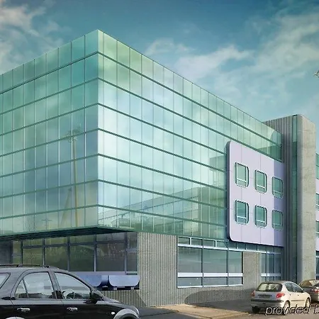 敦刻尔克莱斯根斯德梅尔波普平斯酒店 酒店