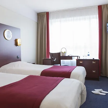 Les Gens De Dunkerque By Popinns Hotel 2*