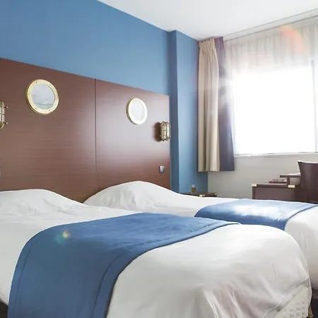 Les Gens De Dunkerque By Popinns Hotel