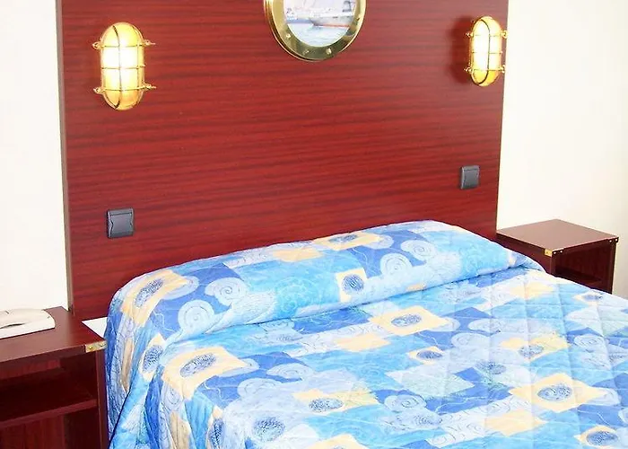 Les Gens De Dunkerque By Popinns Hotel