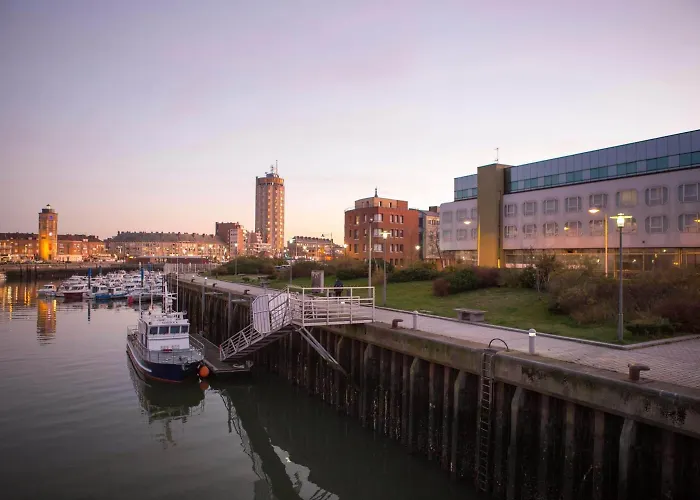 Hotel Les Gens De Dunkerque By Popinns Dunkirk