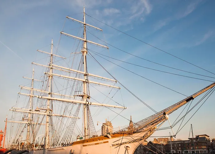 Les Gens De Dunkerque By Popinns 2* Dunkirk