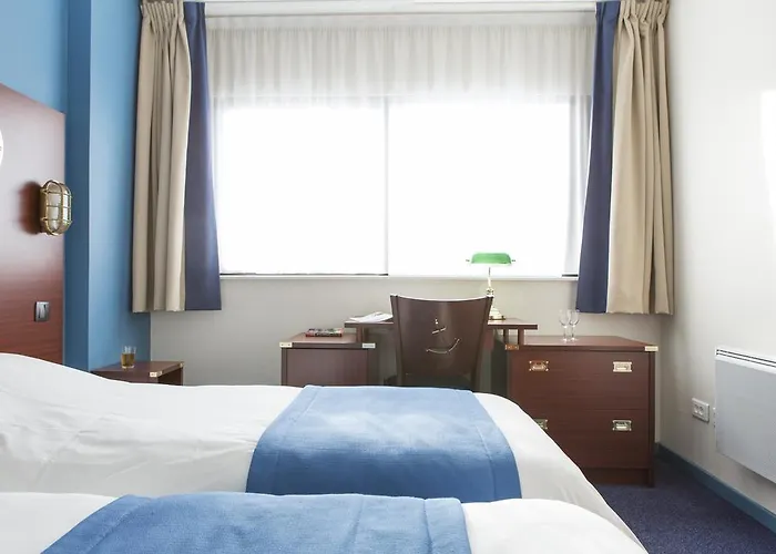 Les Gens De Dunkerque By Popinns 2* Dunkirk