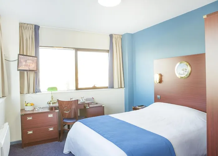 Les Gens De Dunkerque By Popinns Hotel